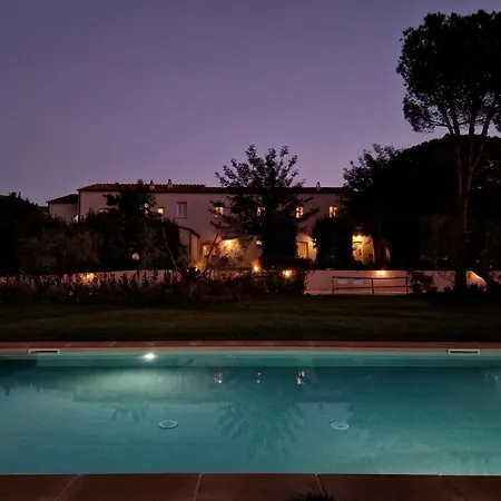 Alojamento de Acomodação e Pequeno-almoço Casale Caterina Agriresort 4*