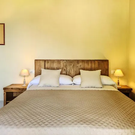 Casale Caterina Agriresort Alojamento de Acomodação e Pequeno-almoço 4*