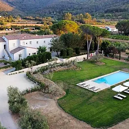 Bed & Breakfast Casale Caterina Agriresort 4*
