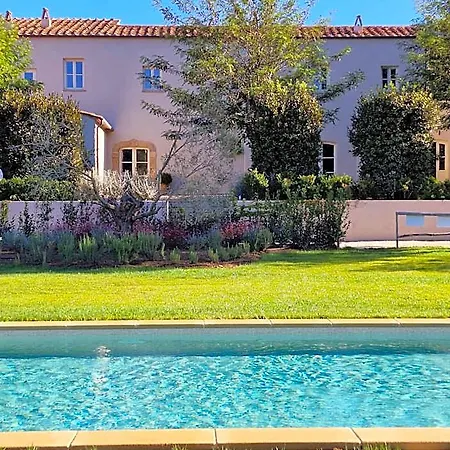 Bed and Breakfast Casale Caterina Agriresort 4*