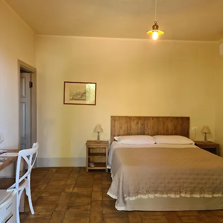 Tenuta Santa Caterina Bed and Breakfast 2*
